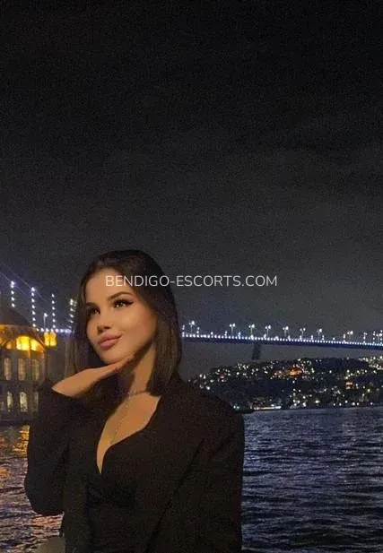Bendigo escorts Camila — 3