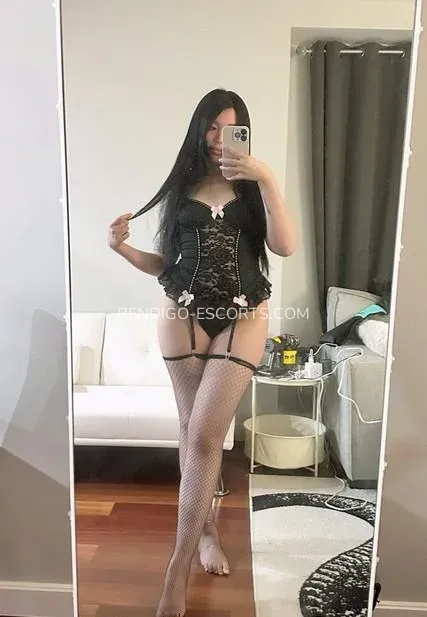 Bendigo escorts Sadie — 1