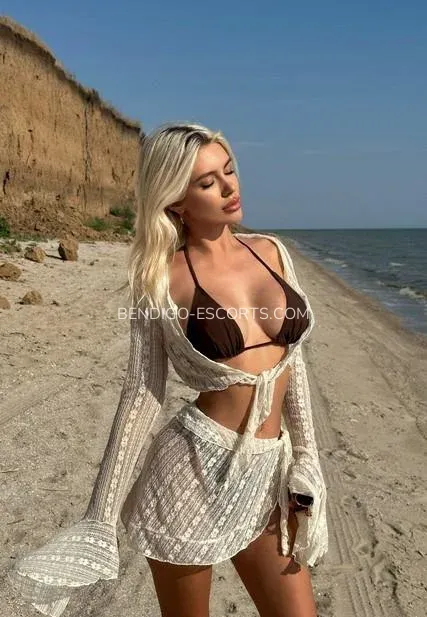 Bendigo escorts Amanda — 10