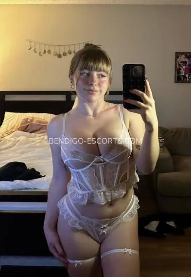 Bendigo escorts Juana — 2