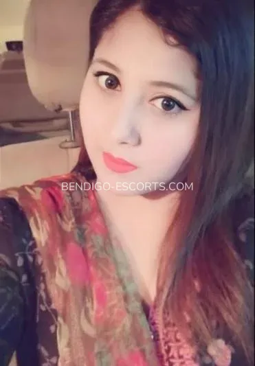 Bendigo escorts Autumn — 4