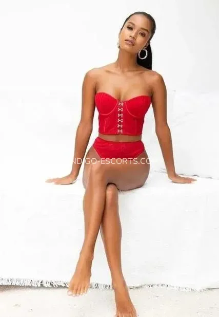 Bendigo escorts Carina — 3