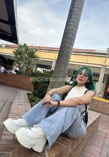 Bendigo escorts Natalie — 10