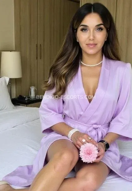 Bendigo escorts Delaney — 3