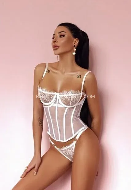 Bendigo escorts Sophia — 1