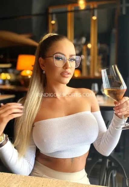 Bendigo escorts Eva