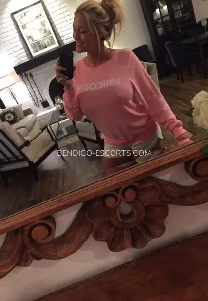 Bendigo escorts Camryn — 3