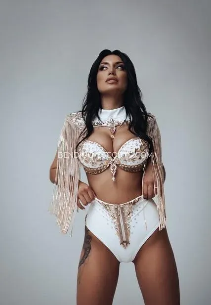 Bendigo escorts Astrid — 1