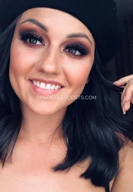 Bendigo escorts Sofie — 3