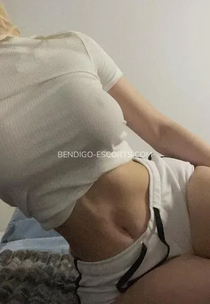 Bendigo escorts Britt — 6
