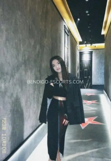 Bendigo escorts Carina — 2