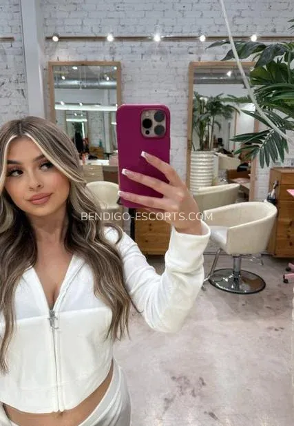 Bendigo escorts Hailey — 9