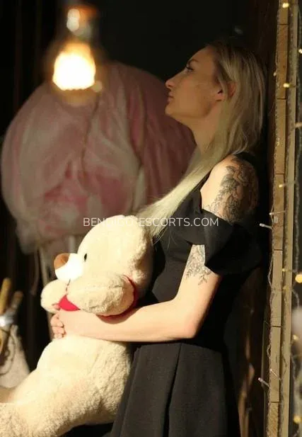 Bendigo escorts Alexandra — 1