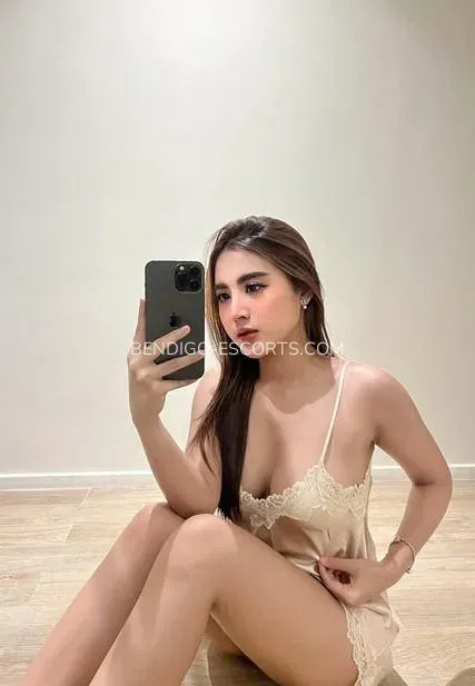Bendigo escorts Ellinor — 1