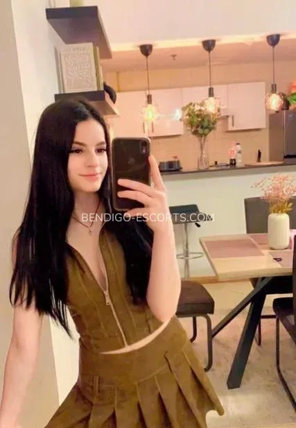 Bendigo escorts Liliana — 5