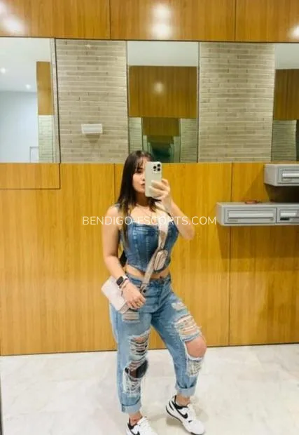 Bendigo escorts Oriana — 2