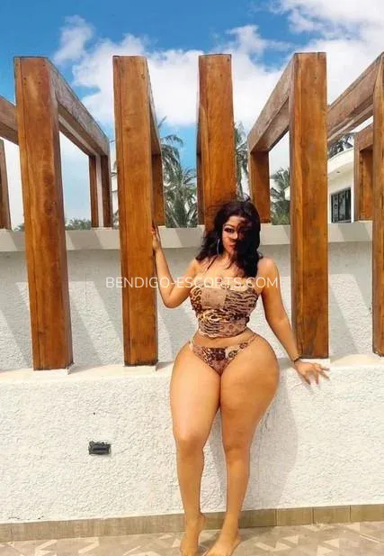 Bendigo escorts Ella — 1