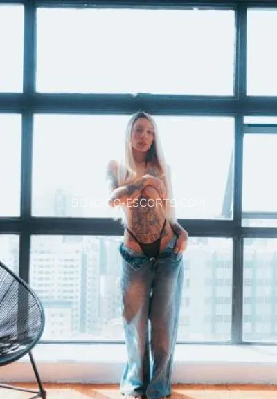 Bendigo escorts Bailey — 3