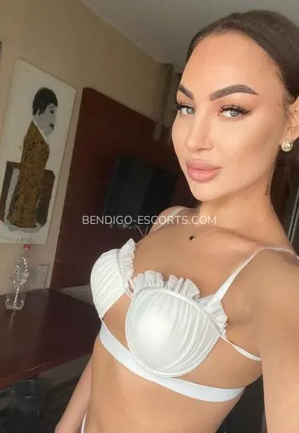 Bendigo escorts Elizabeth — 1