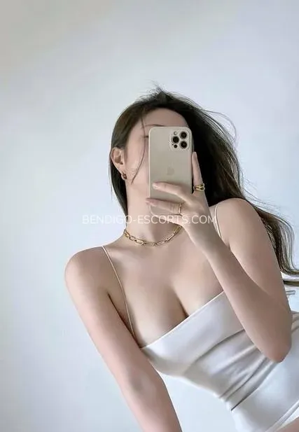 Bendigo escorts Sierra — 3