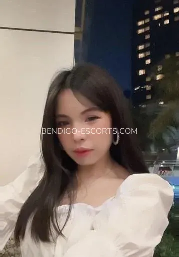 Bendigo escorts Ebba — 4