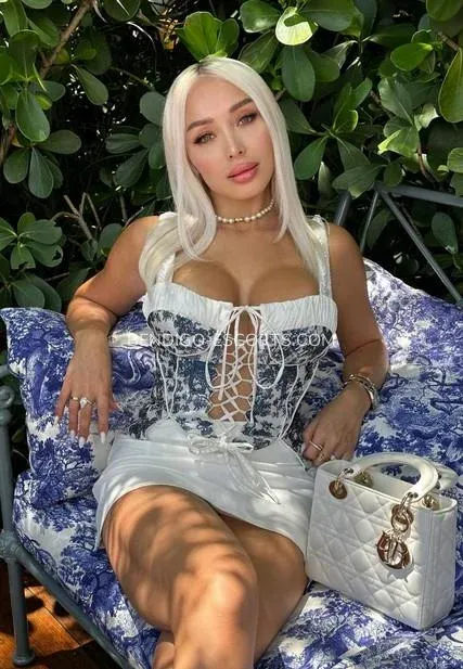 Bendigo escorts Katrina — 1