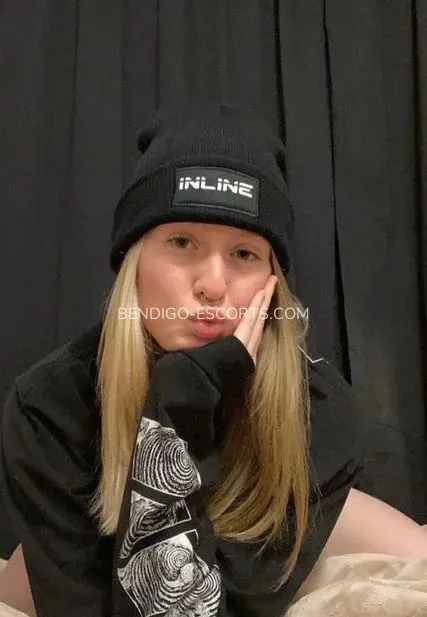 Bendigo escorts Ellinor — 3