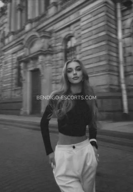 Bendigo escorts Summer — 6