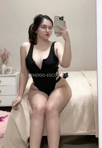 Bendigo escorts Helen — 1