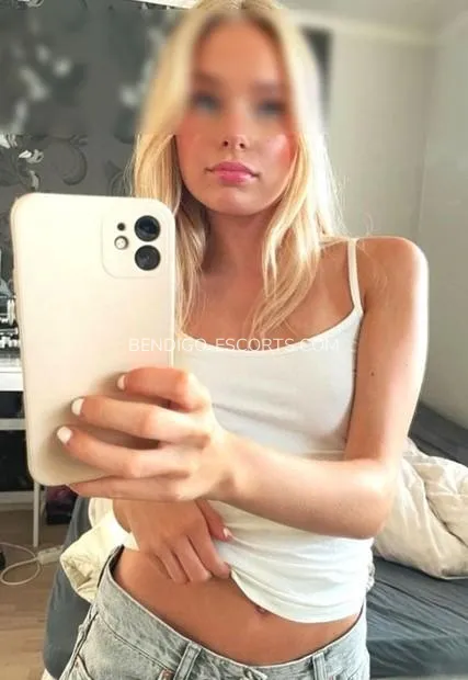 Bendigo escorts sara