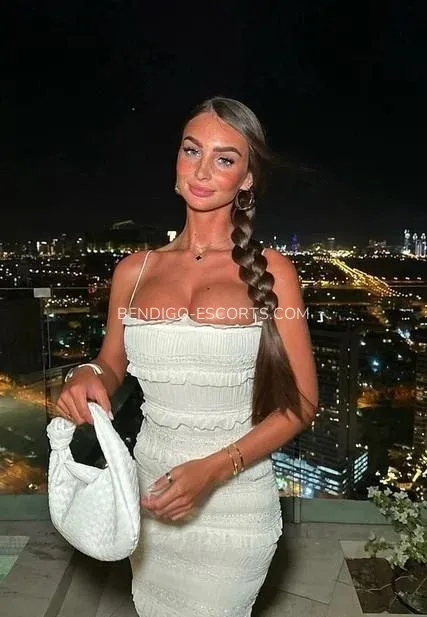 Bendigo escorts Isabelle — 4