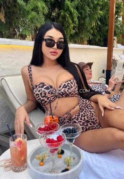 Bendigo escorts Gun — 8