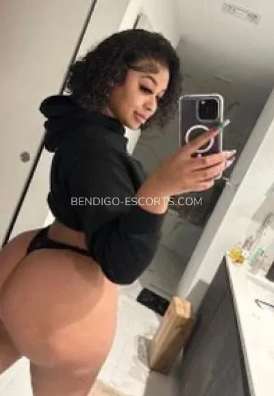 Bendigo escorts Dakota — 3