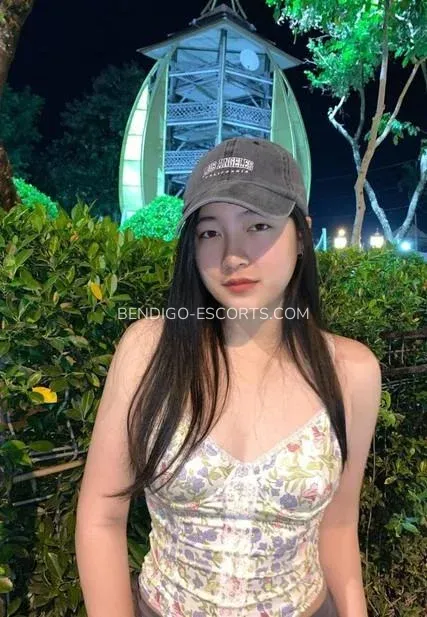 Bendigo escorts Zoey — 10