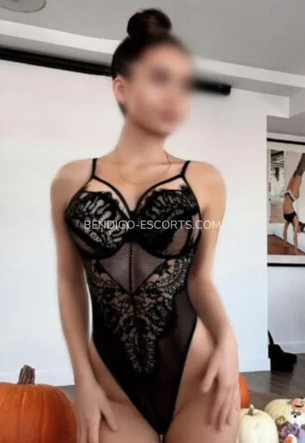Bendigo escorts Ella — 2