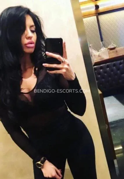 Bendigo escorts Claire — 1